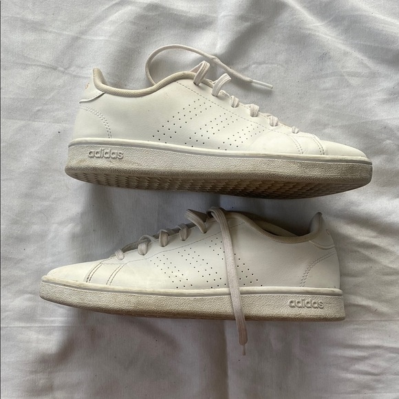 Adidas Classic Cream Sneakers - Picture 1 of 5